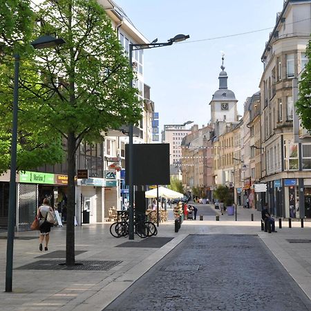 Appartement En Centre Pietonnier Proche De La Gare Thionville Kültér fotó