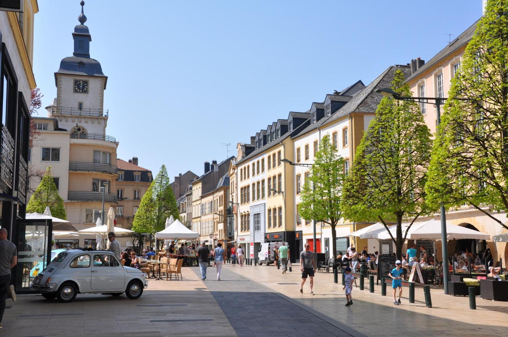 Appartement En Centre Pietonnier Proche De La Gare Thionville Kültér fotó